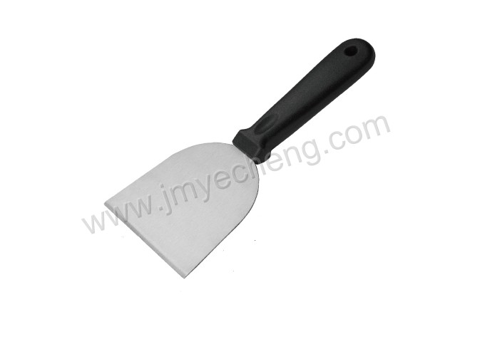 Scraper With Plastic Handle